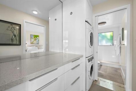 561 Bayshore Drive Fort Lauderdale FL 33304