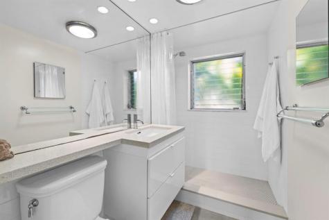 561 Bayshore Drive Fort Lauderdale FL 33304