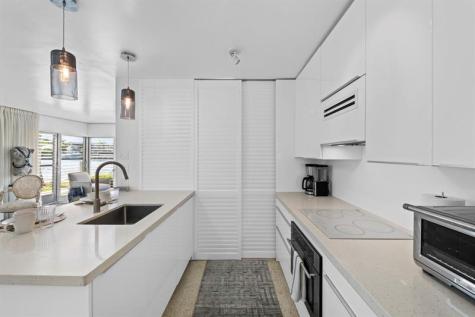 561 Bayshore Drive Fort Lauderdale FL 33304