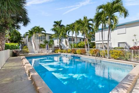 561 Bayshore Drive Fort Lauderdale FL 33304