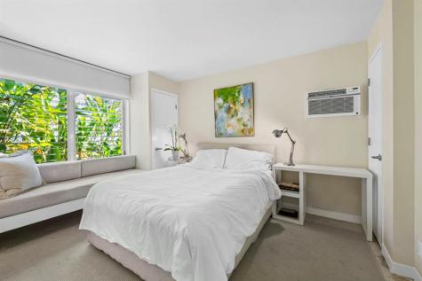 561 Bayshore Drive Fort Lauderdale FL 33304