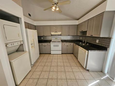 8047 NW 8th Street Fort Lauderdale FL 33324