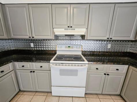 8047 NW 8th Street Fort Lauderdale FL 33324