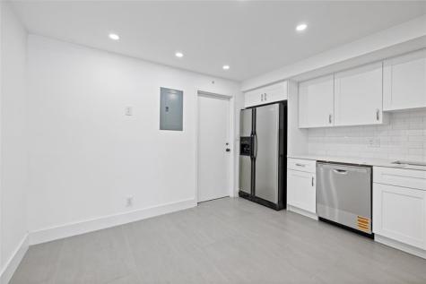 1360 S Ocean Boulevard Pompano Beach FL 33062