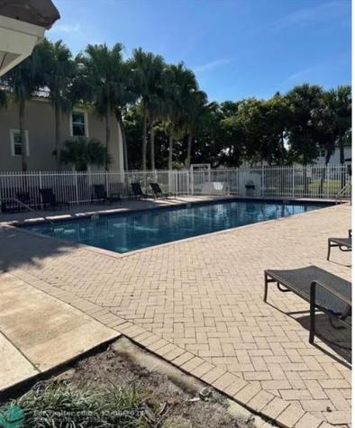 10535 NW 57th Street Coral Springs FL 33076