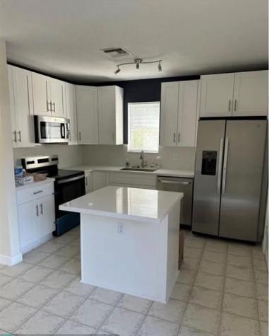 10535 NW 57th Street Coral Springs FL 33076