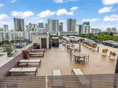 533 NE 3rd Avenue Fort Lauderdale FL 33301