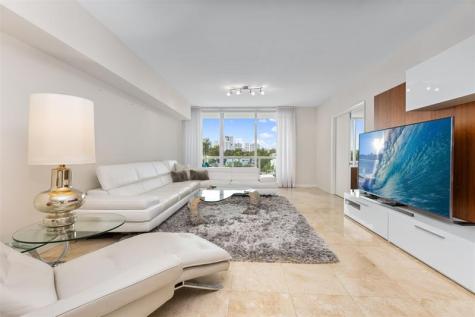 45 Hendricks Isle Fort Lauderdale FL 33301
