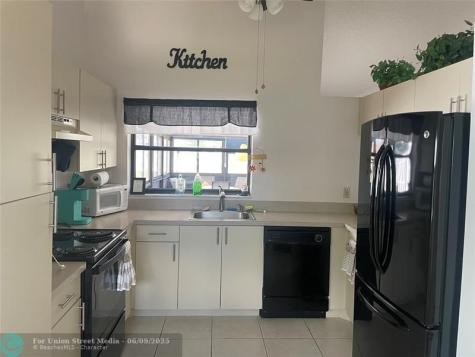5675 Northpointe Lane Boynton Beach FL 33437