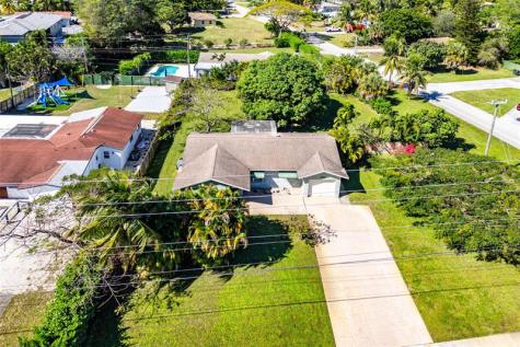 4499 NW 2nd Avenue Boca Raton FL 33431
