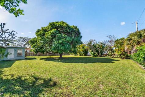 4499 NW 2nd Avenue Boca Raton FL 33431