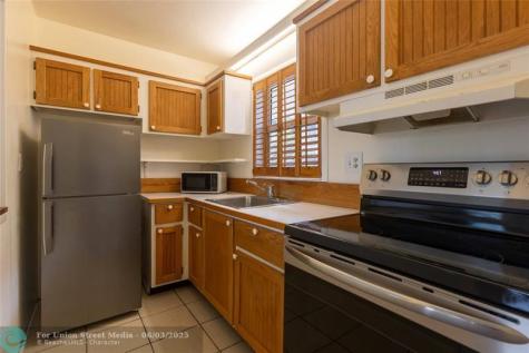 1001 SE 16th Street Fort Lauderdale FL 33316