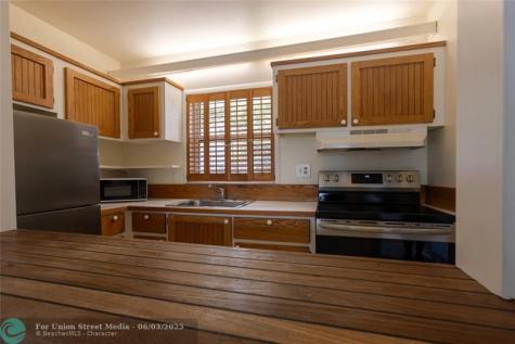 1001 SE 16th Street Fort Lauderdale FL 33316