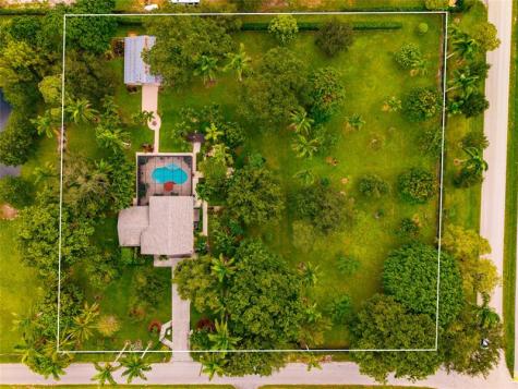 6556 NW 87th Avenue Parkland FL 33067