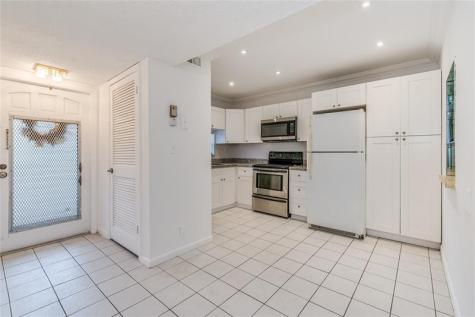 8940 S Hollybrook Boulevard Pembroke Pines FL 33025