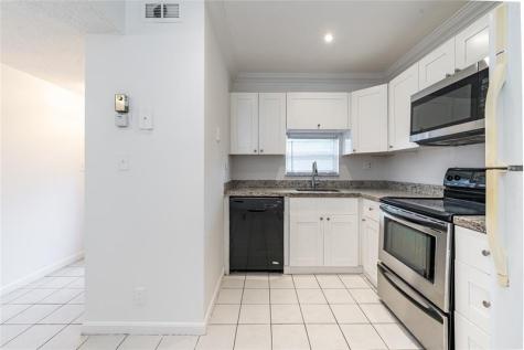 8940 S Hollybrook Boulevard Pembroke Pines FL 33025