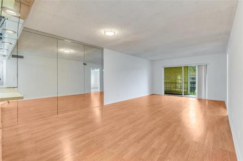 8940 S Hollybrook Boulevard Pembroke Pines FL 33025