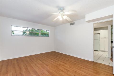 8940 S Hollybrook Boulevard Pembroke Pines FL 33025