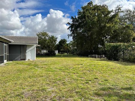 1107 NW 84th Drive Coral Springs FL 33071