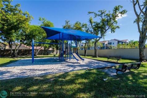 6635 NW 173rd Lane Hialeah FL 33015