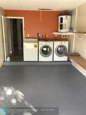 6635 NW 173rd Lane Hialeah FL 33015
