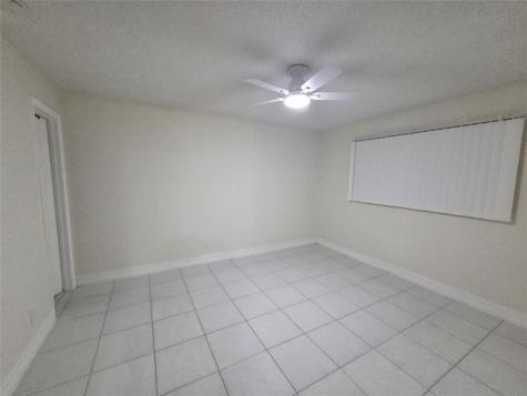 8040 N Colony Circle Tamarac FL 33321