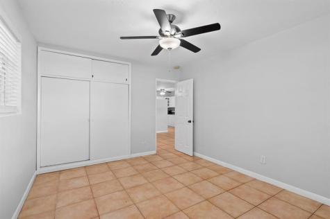806 NE 23 Drive Wilton Manors FL 33305