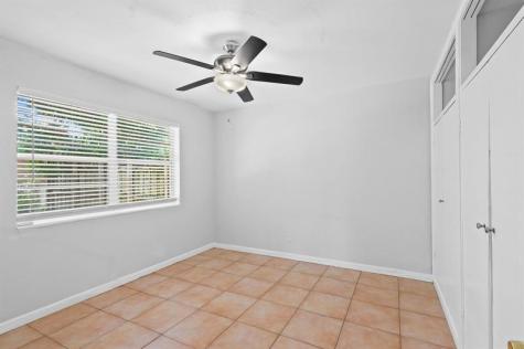 806 NE 23 Drive Wilton Manors FL 33305