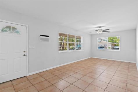 806 NE 23 Drive Wilton Manors FL 33305