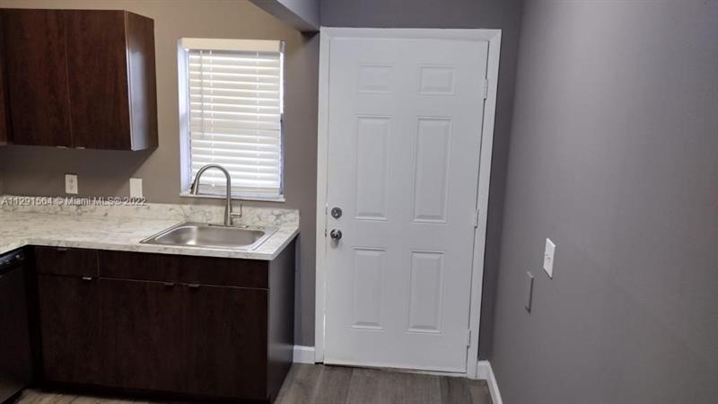 617 Ixoria Avenue Fort Pierce FL 34982