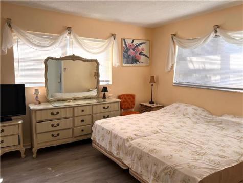 3212 NE 7th Place Pompano Beach FL 33062