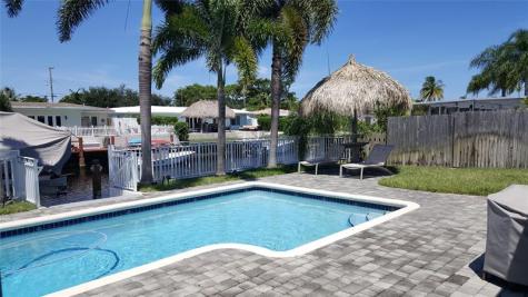 191 SE 9th Court Pompano Beach FL 33060