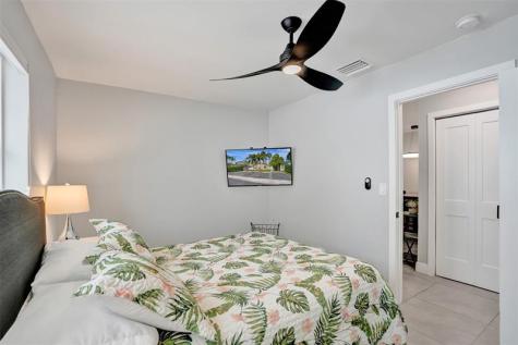 901 SE 14th Court Fort Lauderdale FL 33316