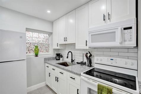 901 SE 14th Court Fort Lauderdale FL 33316