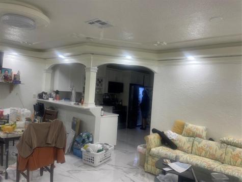 6250 SW 9th Street North Lauderdale FL 33068