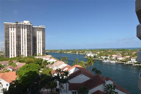 19667 Turnberry Way Aventura FL 33180
