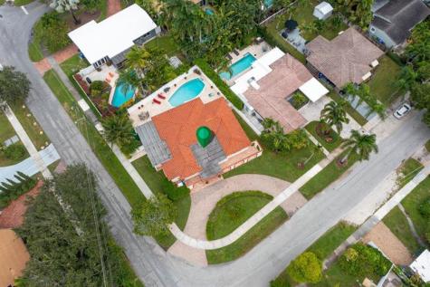 1900 N Victoria Park Road Fort Lauderdale FL 33305