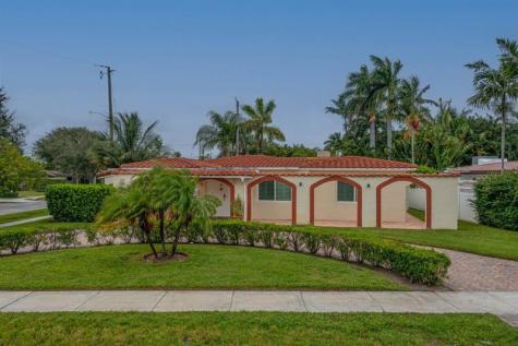 1900 N Victoria Park Road Fort Lauderdale FL 33305