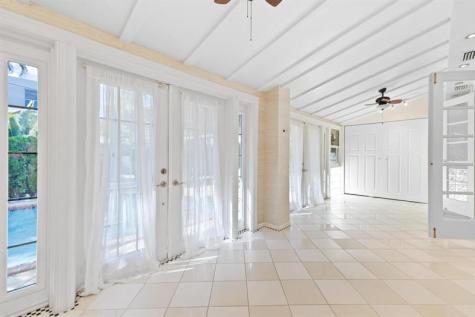 609 NE 9th Avenue Fort Lauderdale FL 33304
