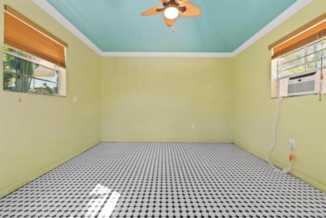 609 NE 9th Avenue Fort Lauderdale FL 33304