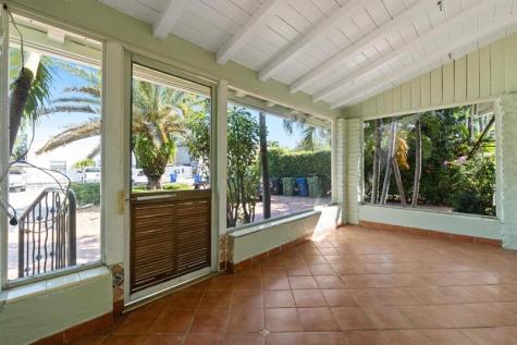 609 NE 9th Avenue Fort Lauderdale FL 33304