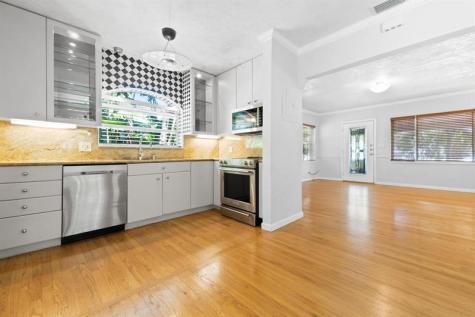 609 NE 9th Avenue Fort Lauderdale FL 33304