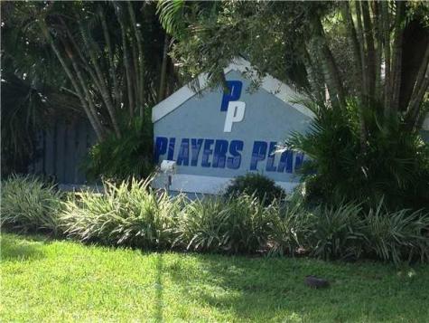 1827 Runners Way North Lauderdale FL 33068