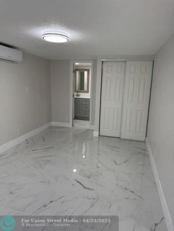 2423 Scott Street Hollywood FL 33020