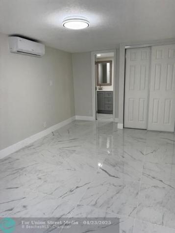 2423 Scott Street Hollywood FL 33020