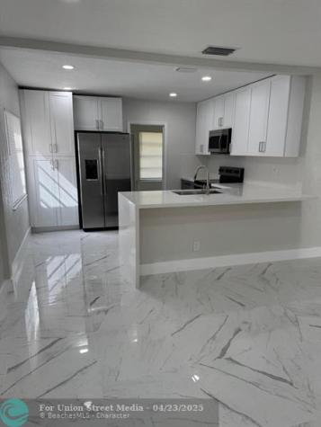 2423 Scott Street Hollywood FL 33020