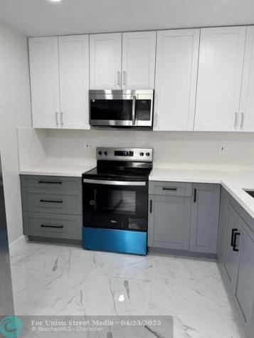 2423 Scott Street Hollywood FL 33020