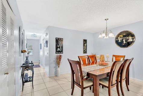 9278 Vista Del Lago F Boca Raton FL 33428