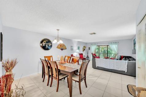 9278 Vista Del Lago F Boca Raton FL 33428