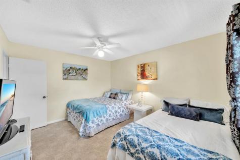 9278 Vista Del Lago F Boca Raton FL 33428